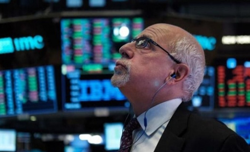 Khối ngoại "quay xe" bán ròng hơn 700 tỷ đồng phiên đầu năm mới, ngược dòng gom mạnh một mã ngân hàng