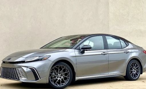 Ai nói Toyota chậm chuyển đổi sang xe điện?