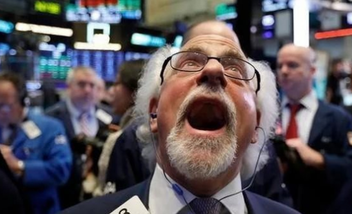 Một cổ phiếu ngân hàng bị tự doanh CTCK thẳng tay "xả" ròng hơn 300 tỷ đồng trong phiên 8/1