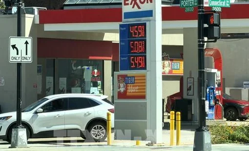 Giá dầu diesel tại Mỹ tiếp tục neo cao