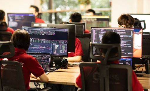 DNSE được vinh danh top 10 thị phần môi giới VNX, cán mốc 2 triệu tài khoản