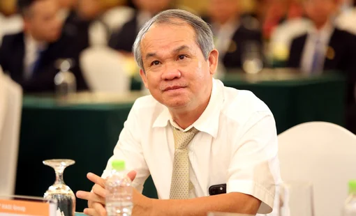 Bầu Đức 5 lần chi hơn 300 tỷ đồng bắt đáy cổ phiếu HAG sau tuyên bố "nếu lỗ cứ kêu tôi ra chửi", kết quả hiện tại ra sao?