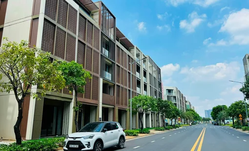 Bí quyết "phòng thủ" dòng tiền của nhà đầu tư thời khó