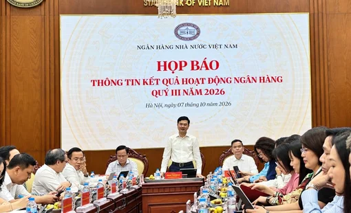 Phó Thống đốc NHNN: Tốc độ tăng lãi suất đang chậm lại, xoay quanh mặt bằng mới