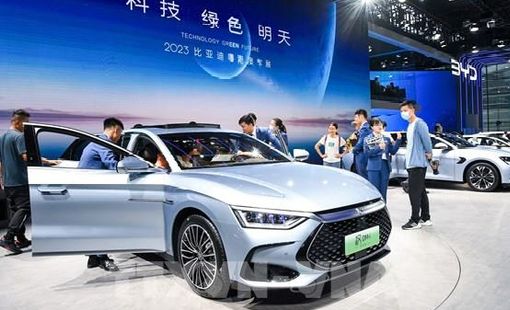 Thị trường xe điện toàn cầu sụt giảm trong tháng đầu năm 2026