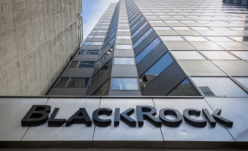 Quỹ bạc lớn nhất thế giới vừa "xả" hơn trăm tấn bạc