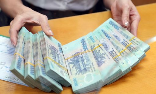 Tăng trưởng tín dụng 2026: Kìm tốc độ để "phòng ngừa sớm"