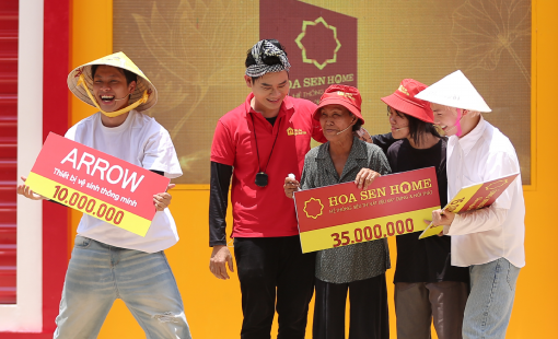 Hoa Sen và hành trình không nghỉ trên “chuyến xe nhân văn”