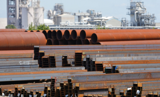 Xuất khẩu thép của EU sang Mỹ giảm 30% do thuế quan tăng