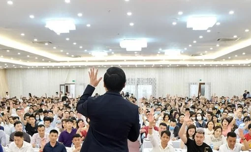 Doanh nghiệp bán khoá học làm giàu báo lãi quý 4 "bốc hơi" hơn 90%, đầu tư chứng khoán tạm lỗ