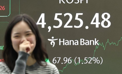 Thị trường chứng khoán Nhật Bản và Hàn Quốc đồng loạt xác lập kỷ lục mới