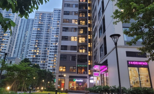 Lãi suất tăng nóng khiến người vay mua nhà “phát sốt”