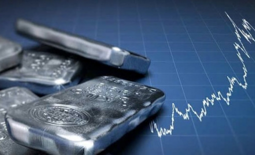 Quỹ bạc lớn nhất thế giới bán ra 130 tấn bạc trong 2 ngày