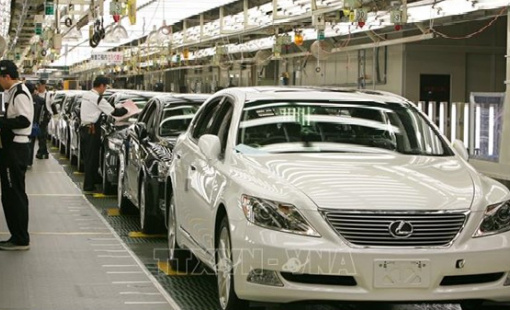 Lợi nhuận của Toyota dự báo giảm quý thứ ba liên tiếp