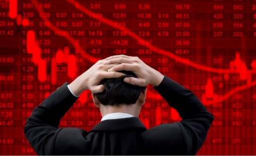 Khối ngoại thẳng tay bán ròng hơn 900 tỷ đồng phiên cuối tuần, "xả" mạnh một cổ phiếu ngân hàng