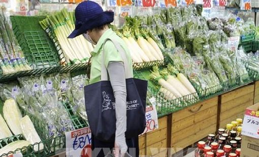 Nhật Bản: Thực phẩm chiếm tỷ lệ cao kỷ lục trong tổng chi tiêu hộ gia đình