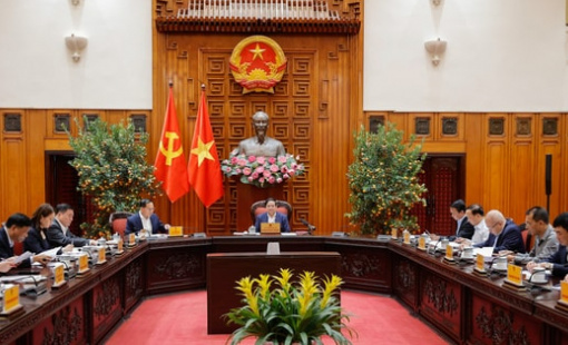 Thủ tướng chỉ đạo sử dụng ngay Quỹ bình ổn giá xăng dầu từ 11/3