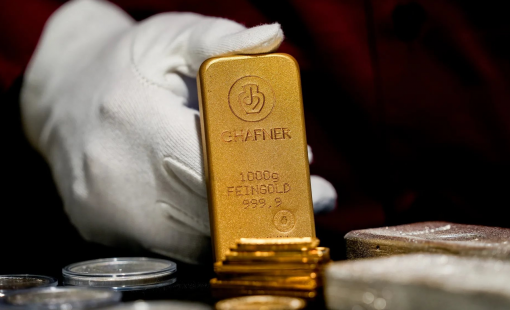 Gần 30 tấn vàng rời kho một tổ chức từ đầu tháng 3, điều gì đang xảy ra?