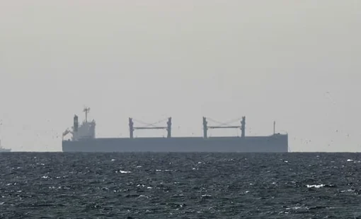 Tàu dầu liều mạng vượt “tử địa” Hormuz giữa thủy lôi và tên lửa để kiếm triệu USD