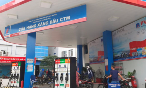 Tiếp tục chi quỹ bình ổn xăng dầu kìm đà tăng giá