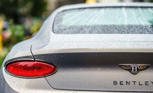 Lợi nhuận bốc hơi 42%, chỉ bán được hơn 10.000 xe, Bentley phải sa thải 6% lao động và tái cấu trúc lộ trình điện hóa