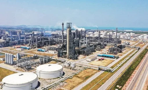 Tin vui: Nhà máy lọc dầu lớn nhất Việt Nam thông báo đủ nguồn cung tối ưu công suất