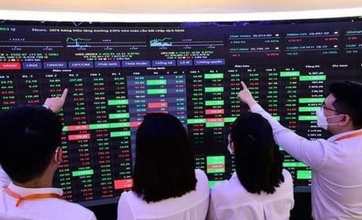 CTCK bất ngờ hạ dự báo VN-Index năm 2026 sau căng thẳng Trung Đông