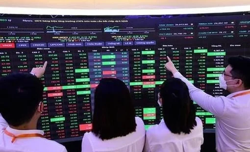 CTCK bất ngờ hạ dự báo VN-Index năm 2026 sau căng thẳng Trung Đông
