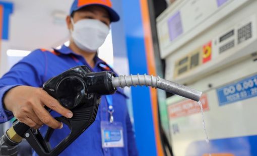 Quỹ xăng dầu được “tiếp sức” 8.000 tỷ đồng
