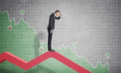 Góc nhìn chuyên gia: Giai đoạn biến động mạnh chưa chắc kết thúc, kịch bản VN-Index lùi về 1.570 điểm cần được tính đến