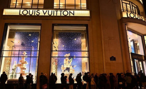 Nhiều tập đoàn bán lẻ và thương hiệu xa xỉ lớn thu hẹp hoạt động