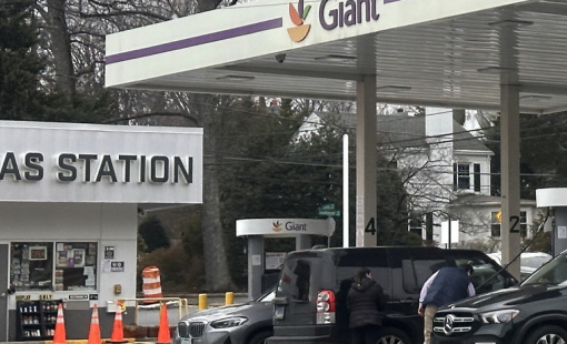 Các nước G7 hội đàm tìm giải pháp hạ nhiệt giá dầu và khí đốt