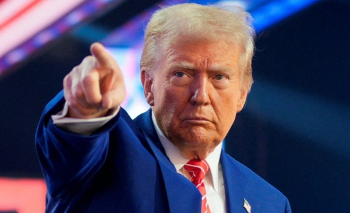 Hết đổi tên Hormuz thành 'eo biển Trump', ông Trump lại muốn 'lấy dầu của Iran'