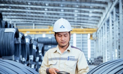 Hòa Phát, Việt Ý, Việt Đức,... lại đồng loạt điều chỉnh giá thép, tăng mạnh nhất từ đầu năm