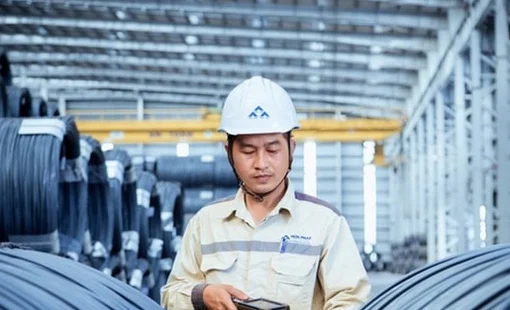 Hòa Phát, Việt Ý, Việt Đức,... lại đồng loạt điều chỉnh giá thép, tăng mạnh nhất từ đầu năm