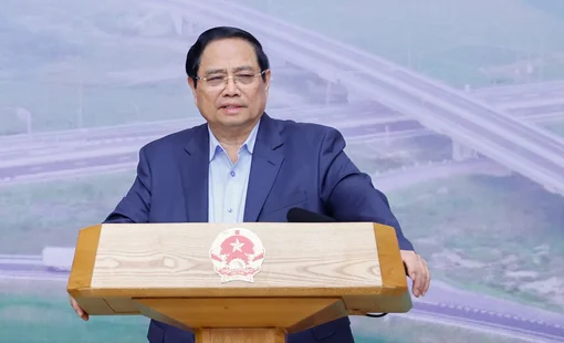 Thủ tướng giao nhiệm vụ cụ thể cho các bộ, ngành, địa phương triển khai loạt dự án hạ tầng GTVT