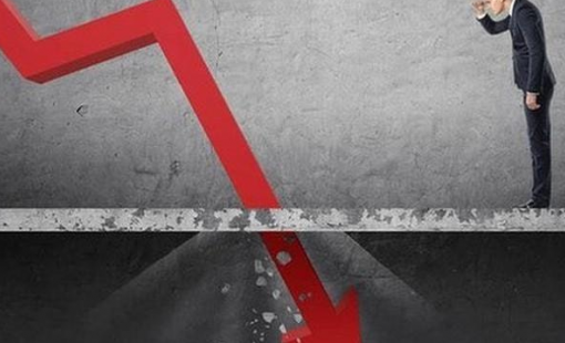 Sau cú rút chân hơn 50 điểm của VN-Index, cơ hội “bắt đáy” đã xuất hiện?