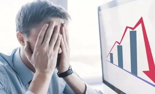 Phiên 5/3: Khối ngoại bán ròng đột biến hơn 3.200 tỷ đồng, cổ phiếu nào bị “xả” mạnh nhất?