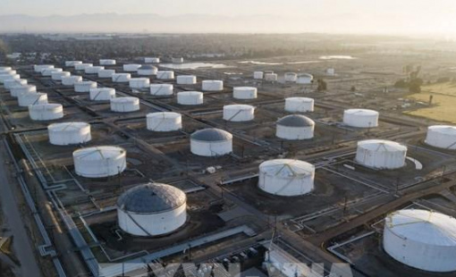 Giá dầu Brent giảm xuống dưới mức 100 USD/thùng