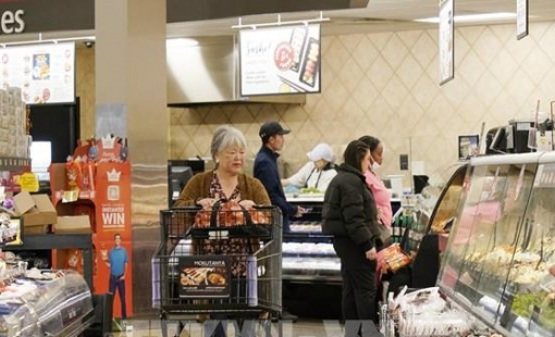 Niềm tin của người dân Mỹ vào triển vọng kinh tế rơi xuống mức thấp kỷ lục