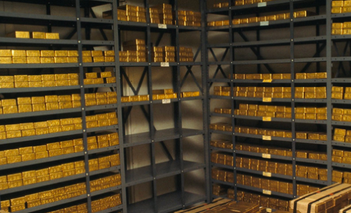 Tài sản an toàn nhất bị xả hàng: Vì sao một loạt ngân hàng trung ương bán vàng giữa khủng hoảng?