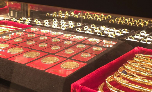 Giá vàng lao dốc, lùi về mức 170,5 triệu đồng/lượng