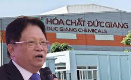 Hoá chất Đức Giang phát thông báo quan trọng về dàn lãnh đạo cấp cao