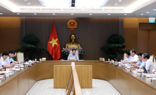 Phó Thủ tướng Nguyễn Văn Thắng: Phấn đấu 100% kết quả thủ tục hành chính được cấp bản điện tử