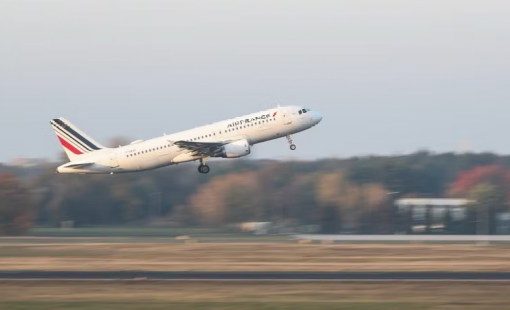 EU tính nhập thêm nhiên liệu hàng không từ Mỹ, xem xét lập mức dự trữ tối thiểu