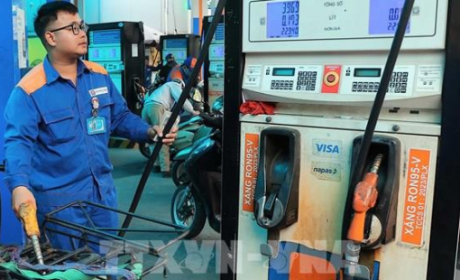 Giá xăng dầu tiếp tục giảm từ 15h00 hôm nay 23/4