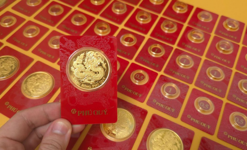 Giá vàng mất thêm nửa triệu đồng/lượng