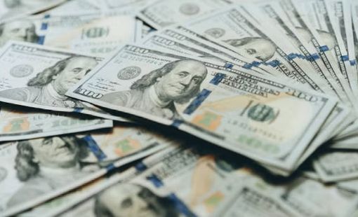 Đồng USD giảm nhẹ nhưng vẫn duy trì đà tăng tuần qua