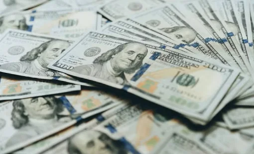 Đồng USD giảm nhẹ nhưng vẫn duy trì đà tăng tuần qua