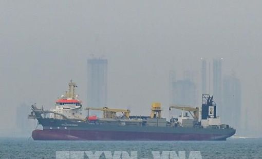 Iran thu phí qua Hormuz bằng NDT